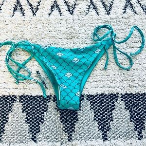 NWT KOVEY Narwhal Bikini Bottoms